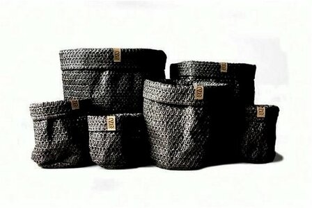 SIZO Knitted Paper Bag zwart &Oslash; 30 cm